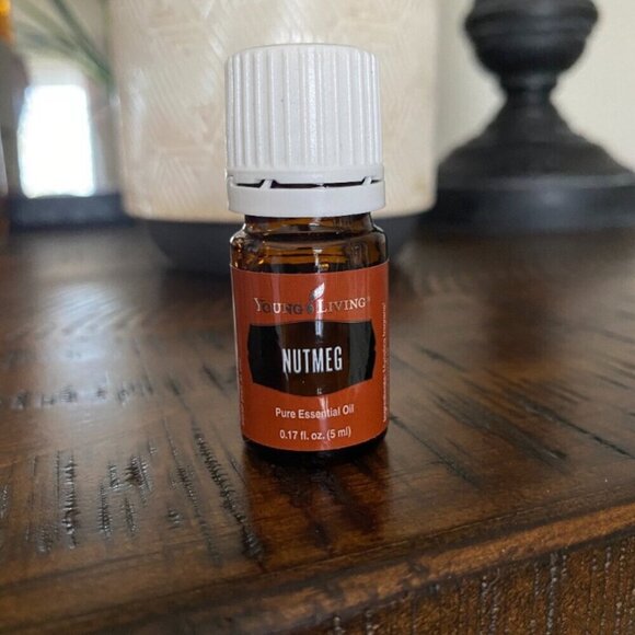 Young Living Essential Oils 5 ml nutmeg pure unadulterated health and wellness - Picture 1 of 2
